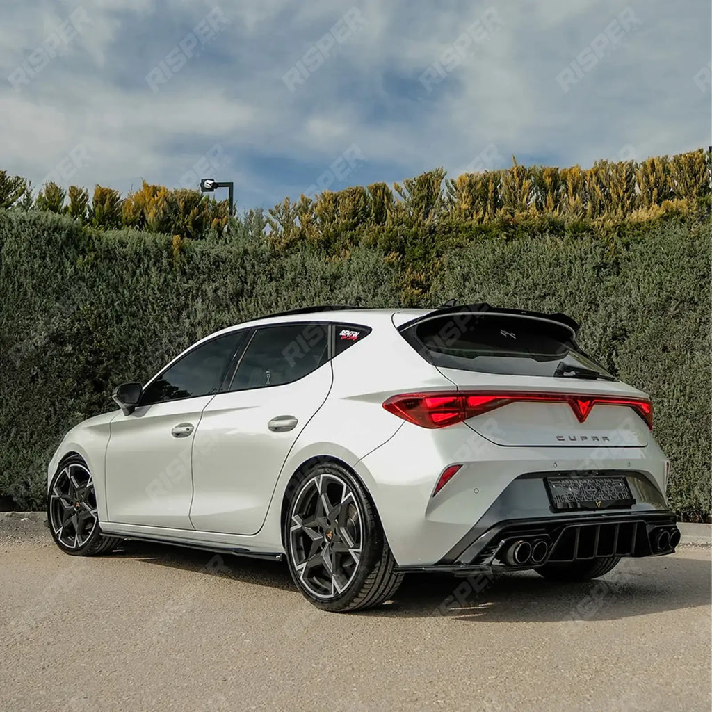 Aero Body Kit In Gloss Black Cupra Leon 2020-2024