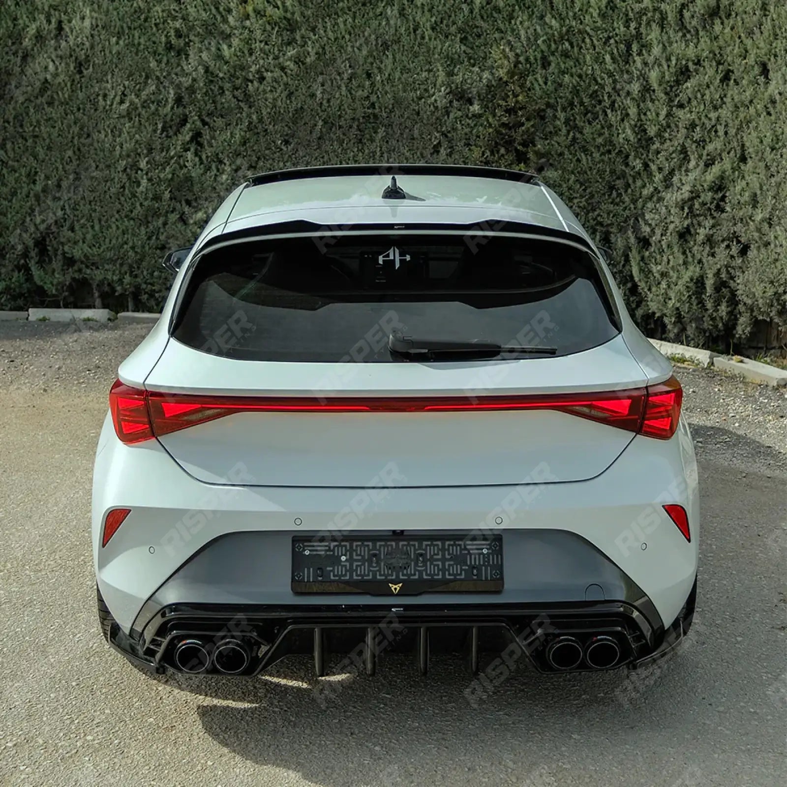 Aero Body Kit In Gloss Black Cupra Leon Facelift 2024 On