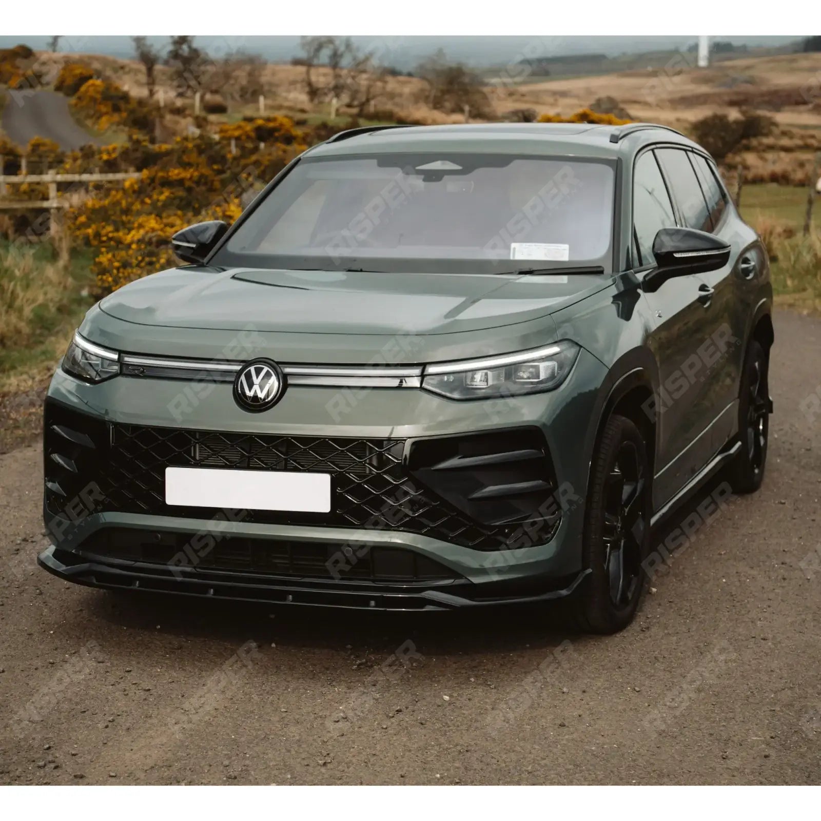 Aero Body Kit In Gloss Black For VW Tayron R-Line 2025 On