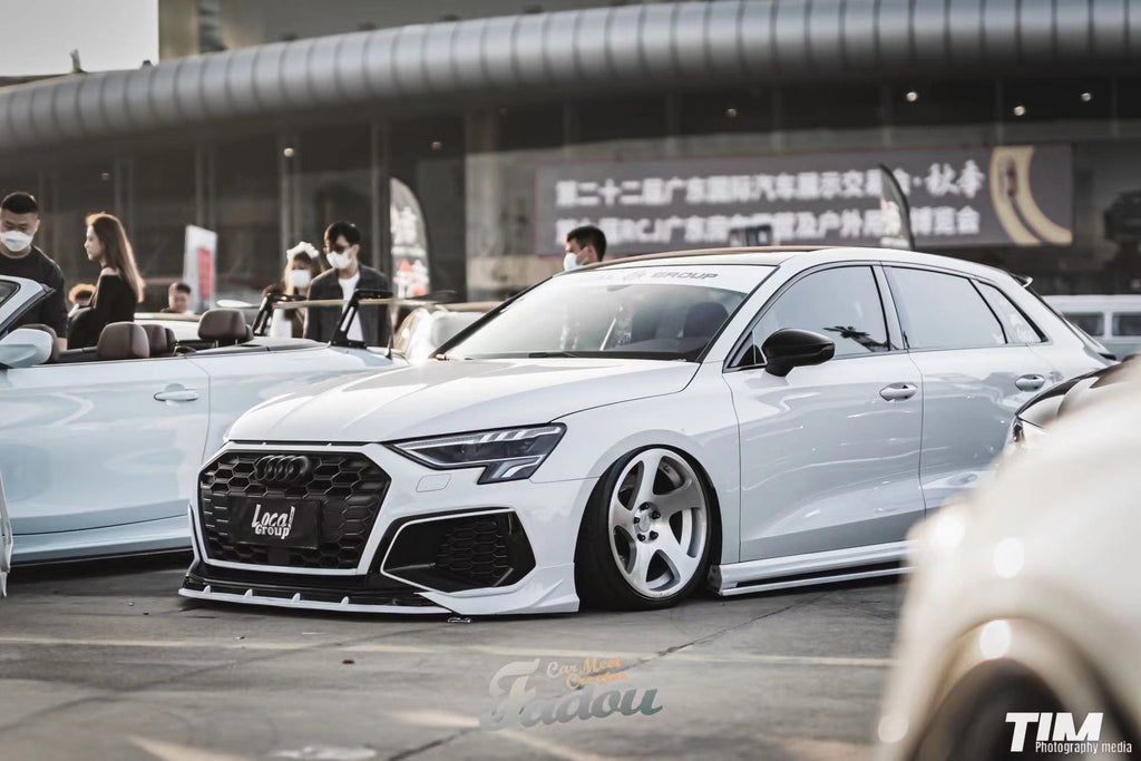 AERO CARBON - AUDI A3 / S3 8Y ABS PLASTIC GLOSS BLACK FRONT LIP