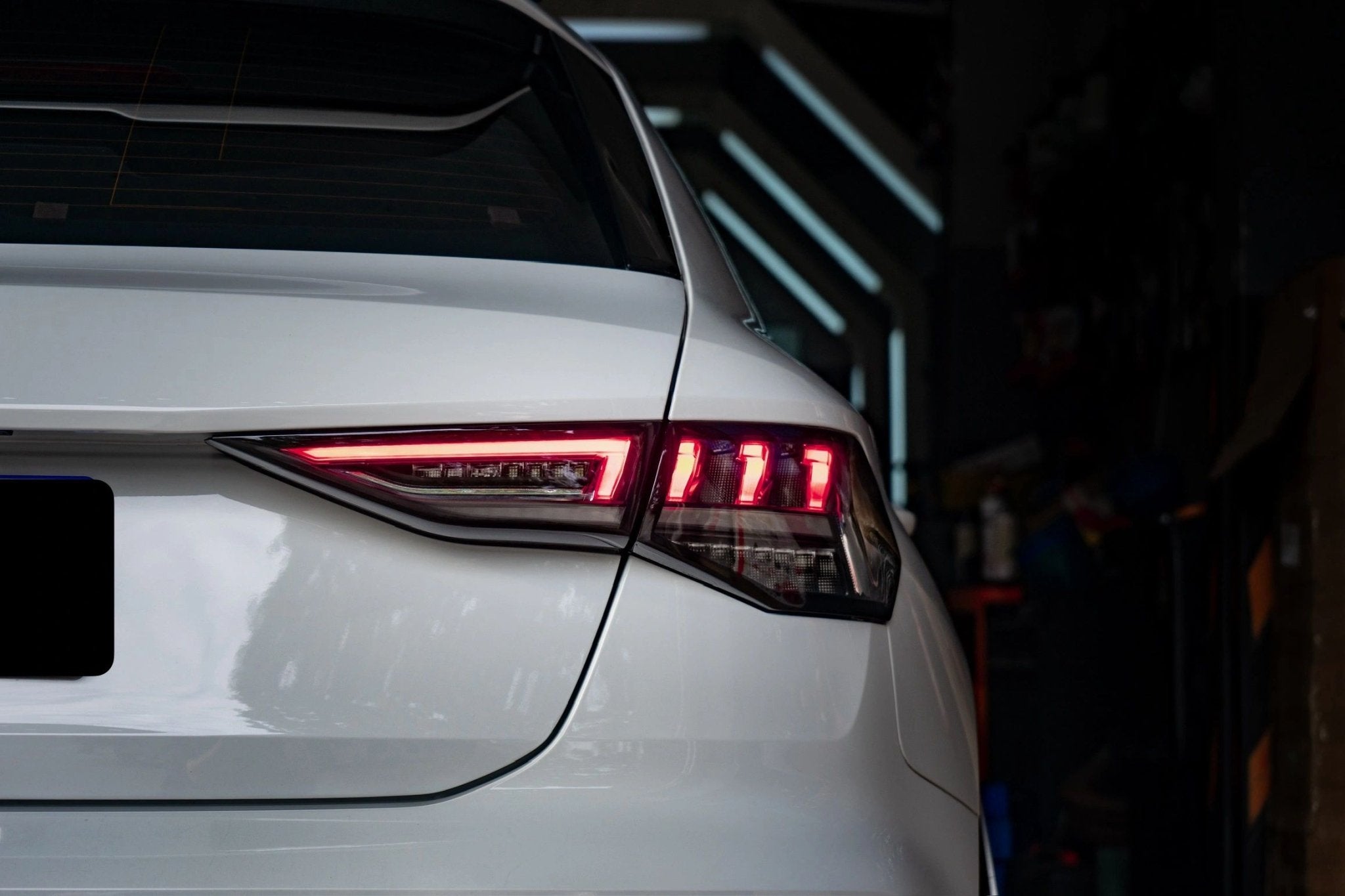 AERO CARBON - AUDI A3 S3 RS3 8Y SPORTBACK CLEAR TAIL LIGHTS