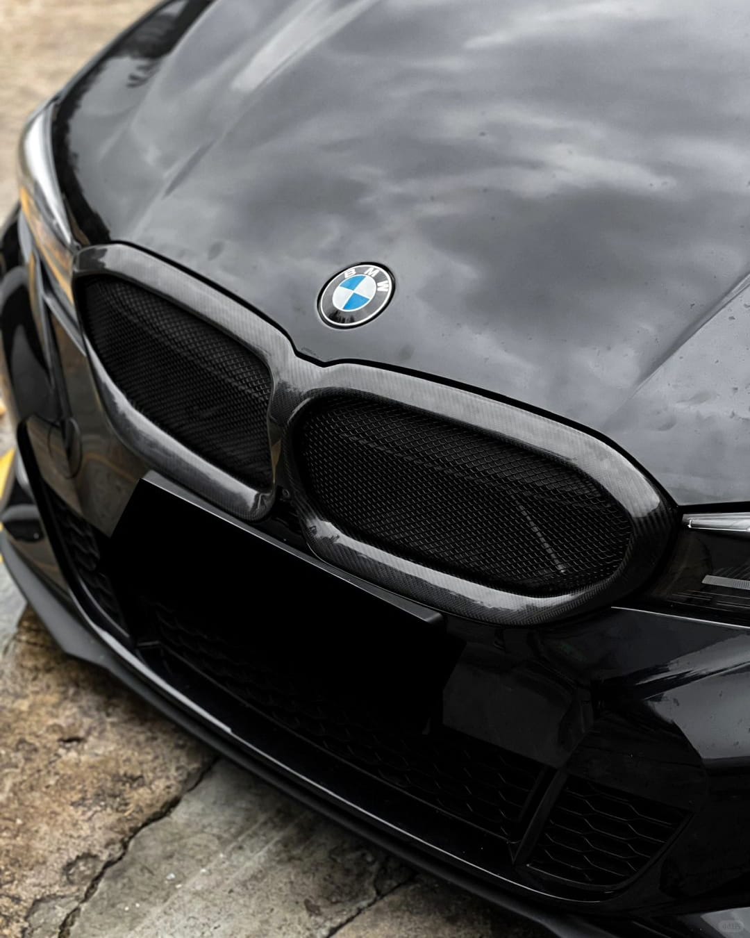 AERO CARBON - BMW 3 SERIES G20 CARBON FIBRE / MESH GRILL