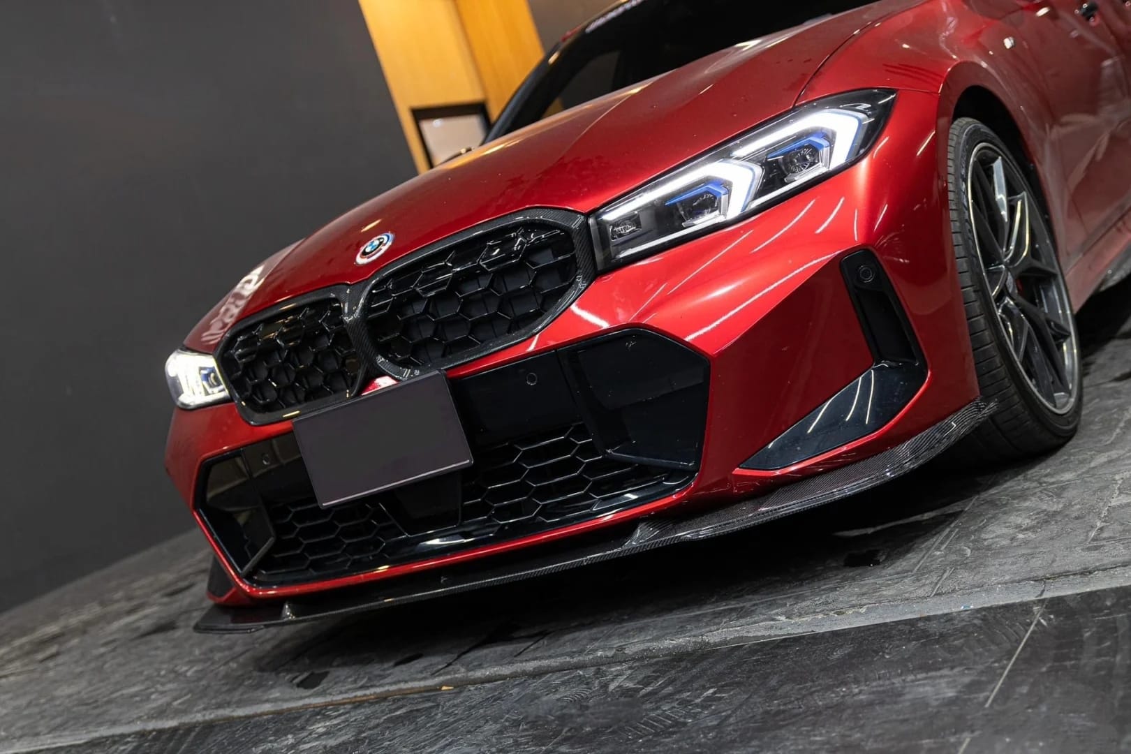 AERO CARBON - BMW 3 SERIES G20 LCI 2023+ CARBON FIBRE FRONT LIP 3D STYLE