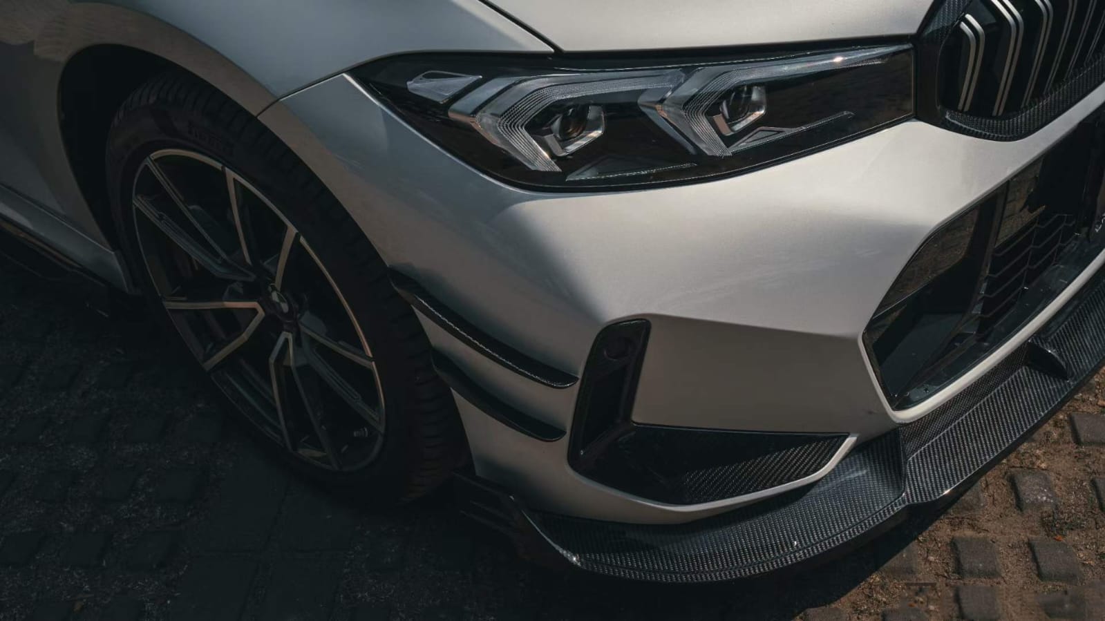 TAKD - BMW 3 SERIES G20 LCI 2023+ DRY CARBON FIBRE FRONT LIP