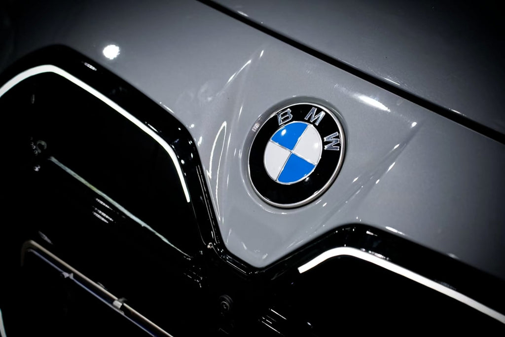 AERO CARBON - BMW 4 SERIES G22 / G22 LCI GLOSS BLACK CSL LED GRILL