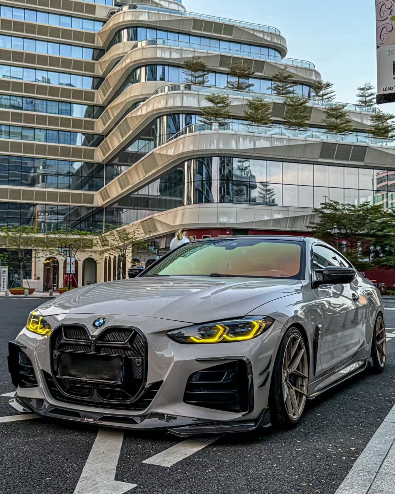 AERO CARBON - BMW 4 SERIES G22 / G23 CSL CARBON FIBRE MESH GRILLE