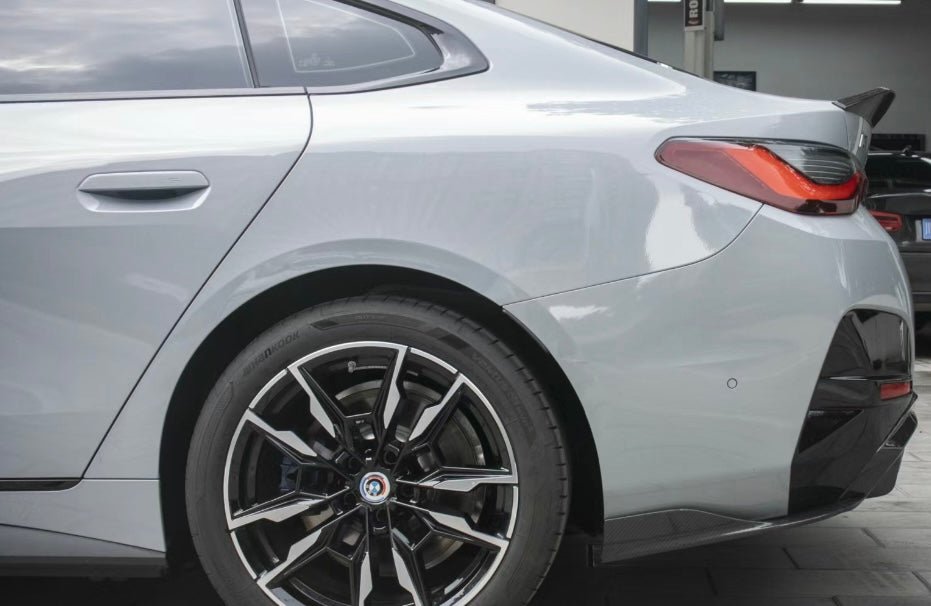 AERO CARBON - BMW 4 SERIES I4 G26 DRY CARBON FIBRE REAR WINGLETS