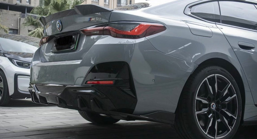 AERO CARBON - BMW 4 SERIES I4 G26 DRY CARBON FIBRE REAR WINGLETS