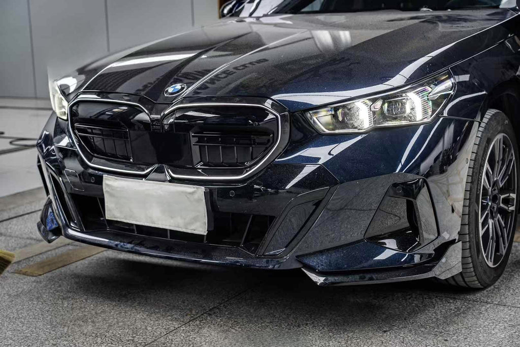AERO CARBON - BMW 5 SERIES G60 2024+ ABS LED GRILLE M60 STYLE