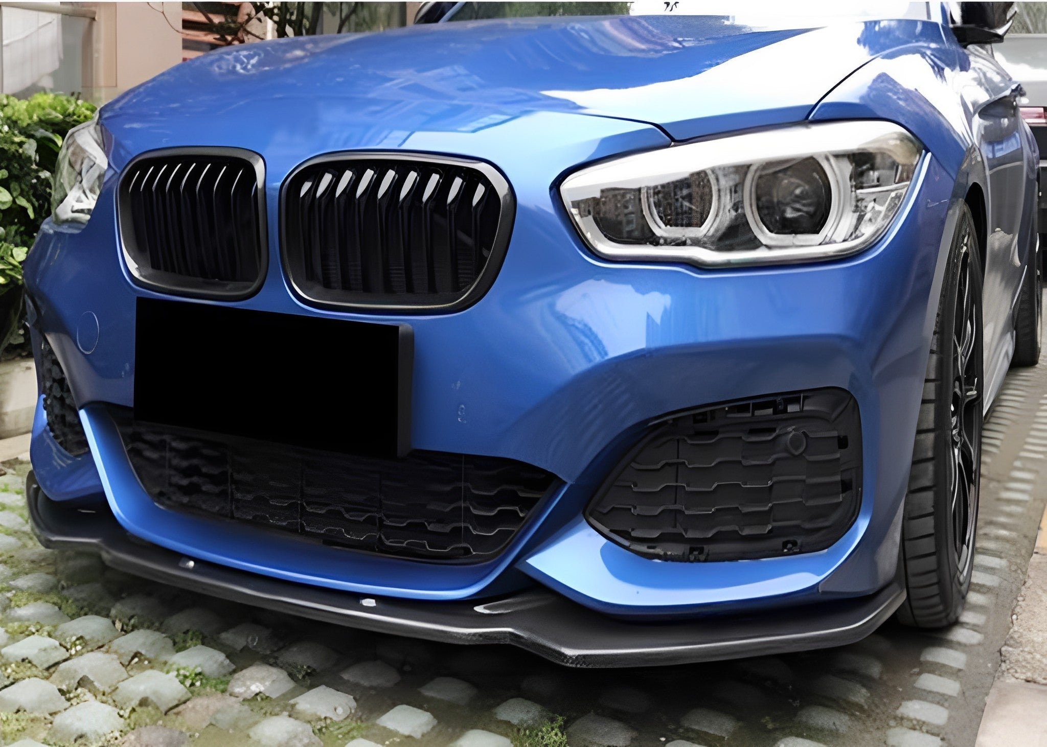 AERO CARBON - BMW F20 1 SERIES CARBON FIBRE FRONT LIP 2016-2018