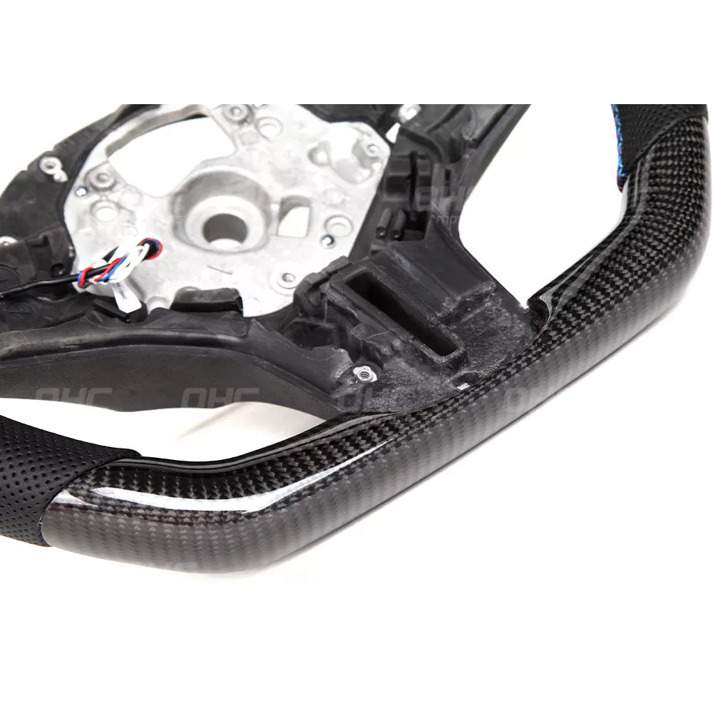 AERO CARBON - BMW G SERIES LED CARBON STEERING WHEEL