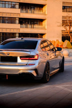 KARBEL - BMW G20 3 SERIES DRY CARBON FIBRE LED DIFFUSER