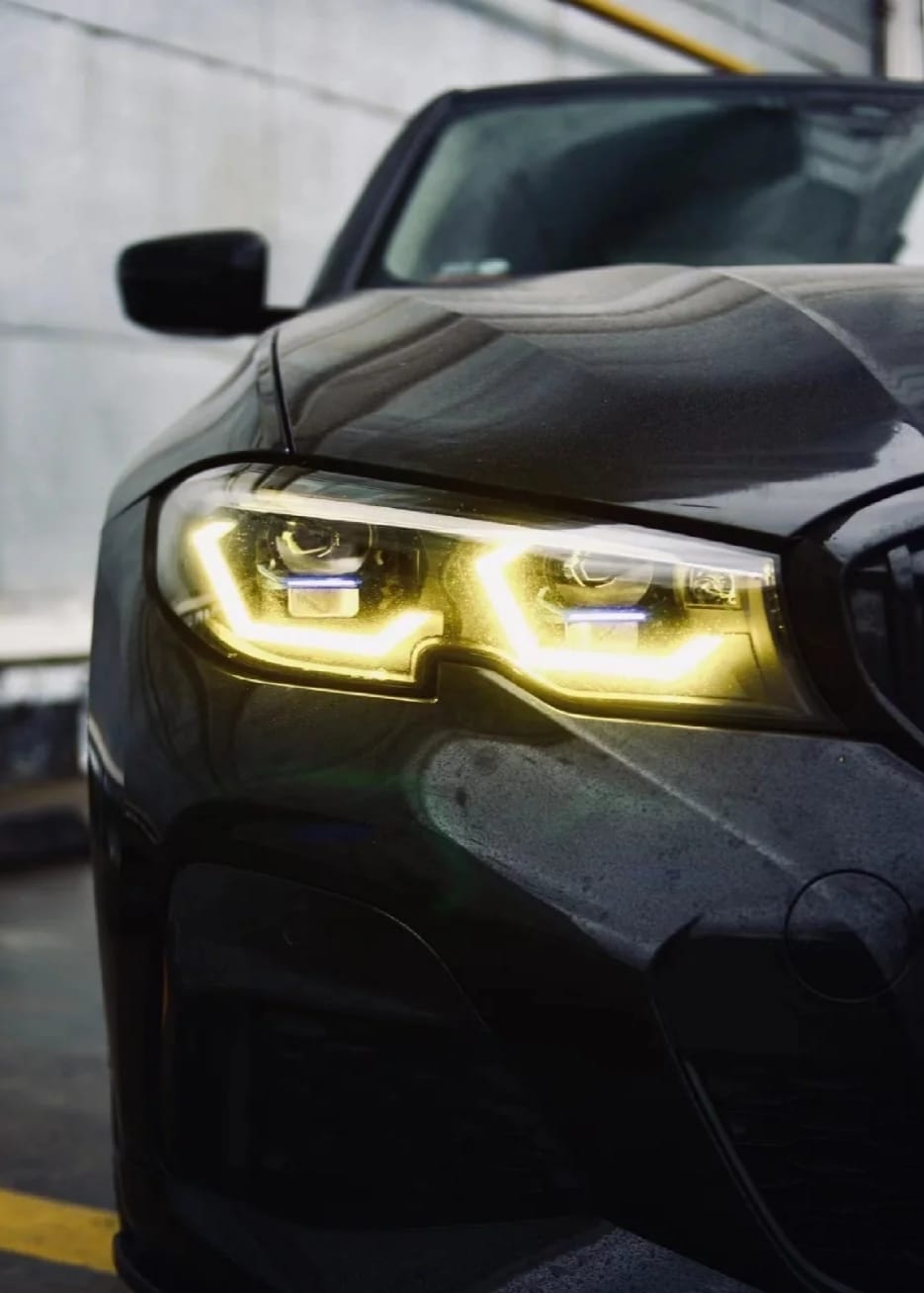 AERO CARBON - BMW G20 3 SERIES OS STYLE LASER LIGHTS WITH YELLOW MODULE