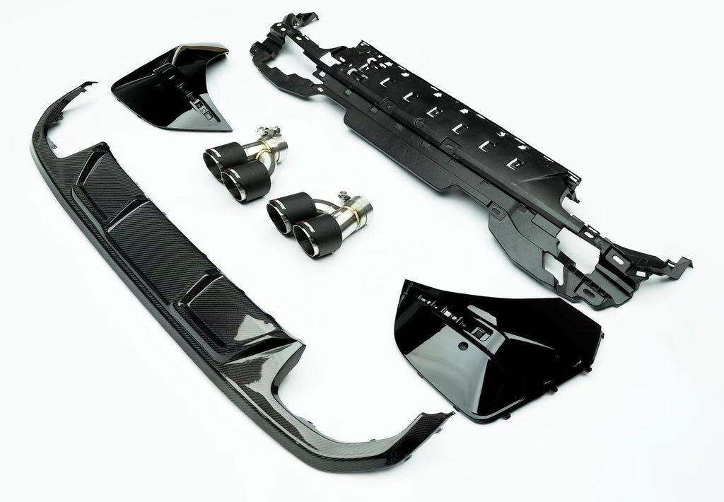 AERO CARBON - BMW G26 4 SERIES GRAN COUPE CARBON DIFFUSER + EXHAUST TIPS