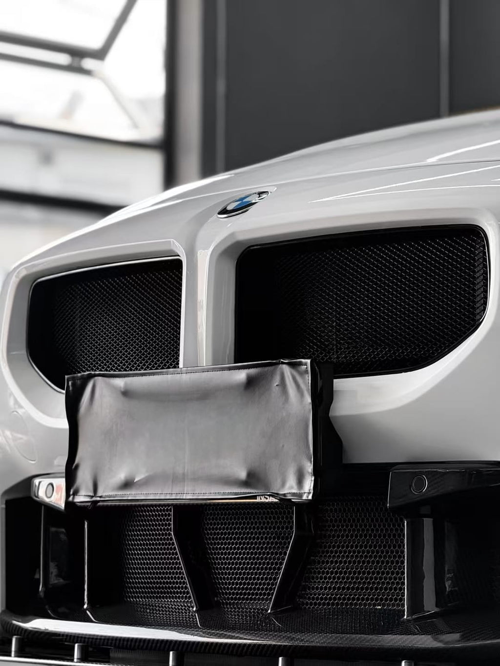 AERO CARBON - BMW M2 G87 ABS GLOSS BLACK MESH GRILLE