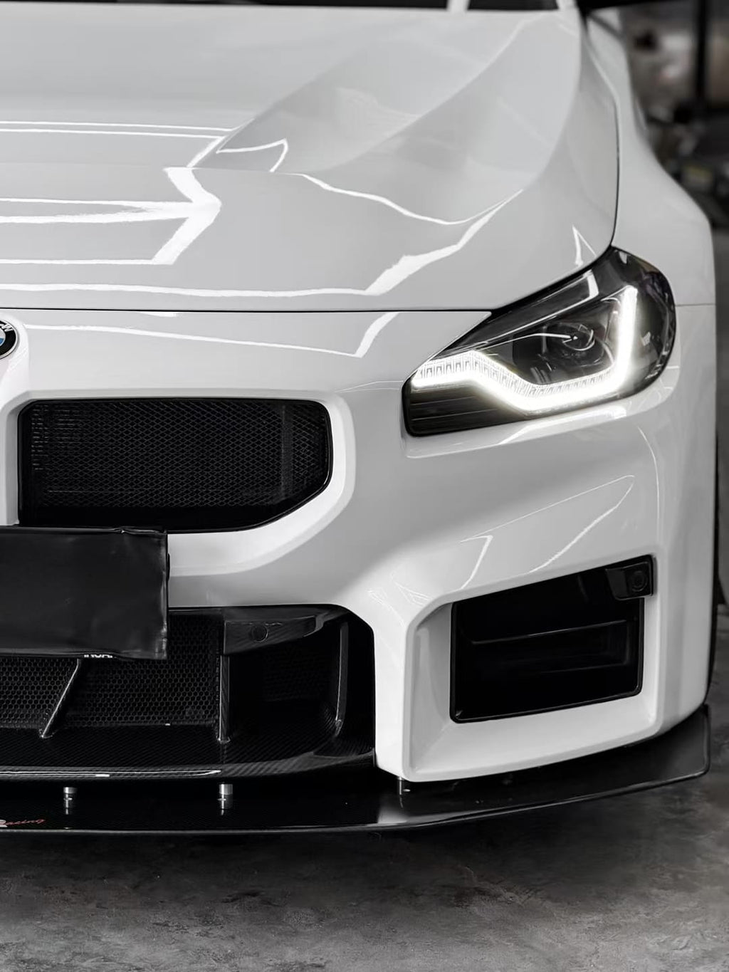 AERO CARBON - BMW M2 G87 ABS GLOSS BLACK MESH GRILLE