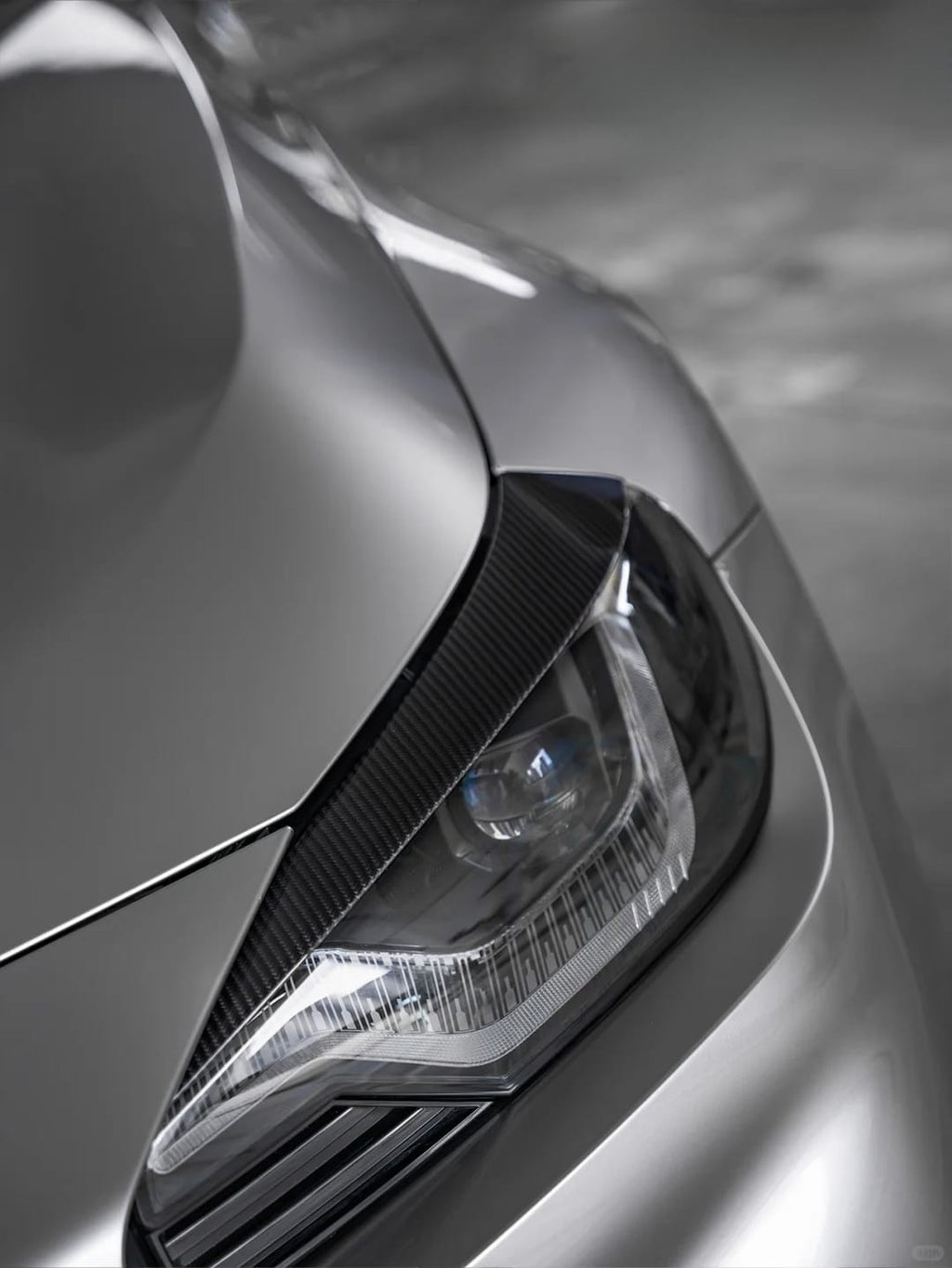 AERO CARBON - BMW M2 G87 CARBON FIBER HEADLIGHT EYE BROW TRIMS