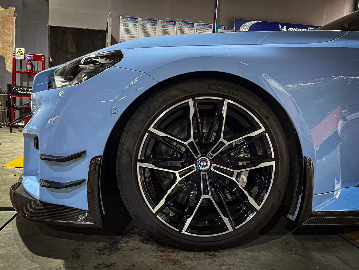 TAKD - BMW M2 G87 DRY CARBON FIBRE SIDE SKIRTS