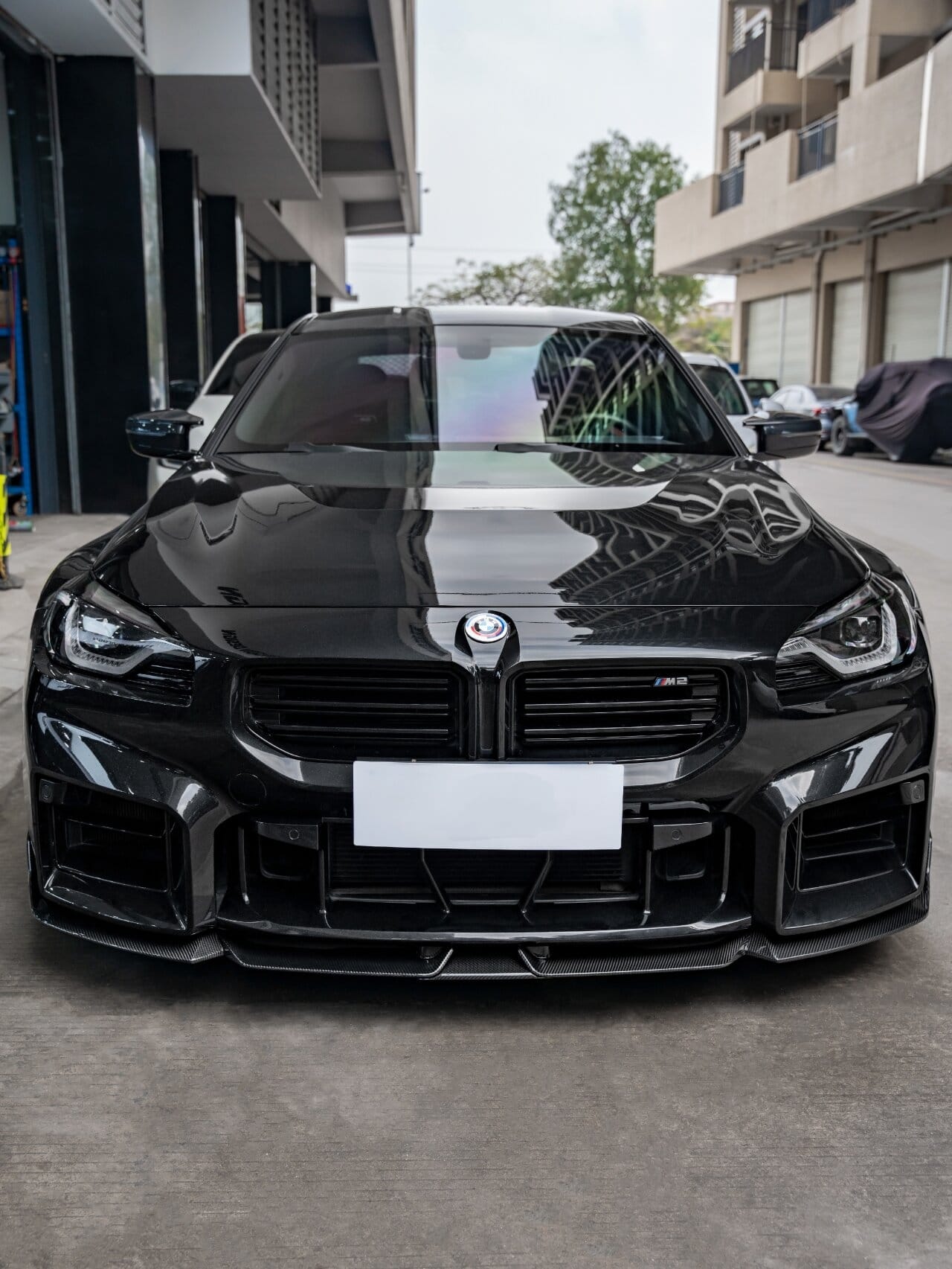 IVANSON - BMW M2 G87 DRY CARBON FIBER FRONT LIP