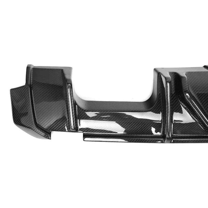 AERO CARBON - BMW M3 G80 / M4 G82 CARBON SLIM LINE LED REAR DIFFUSER