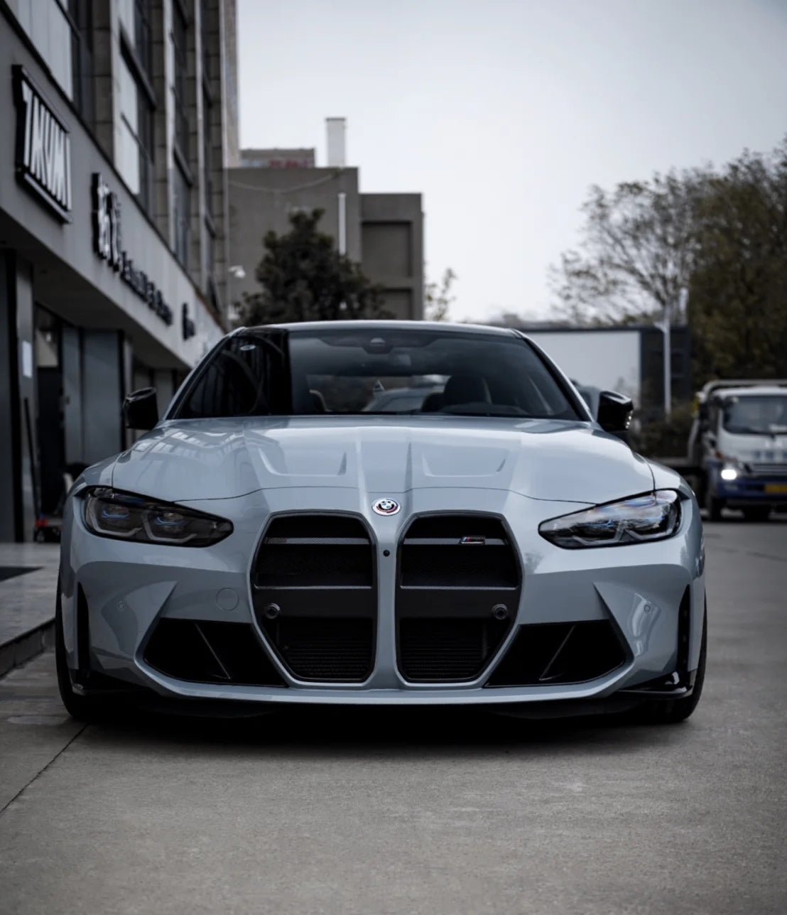 AERO CARBON - BMW M3 G80 / M4 G82 DRY CARBON FRONT  GRILL GRILLE V STYLE