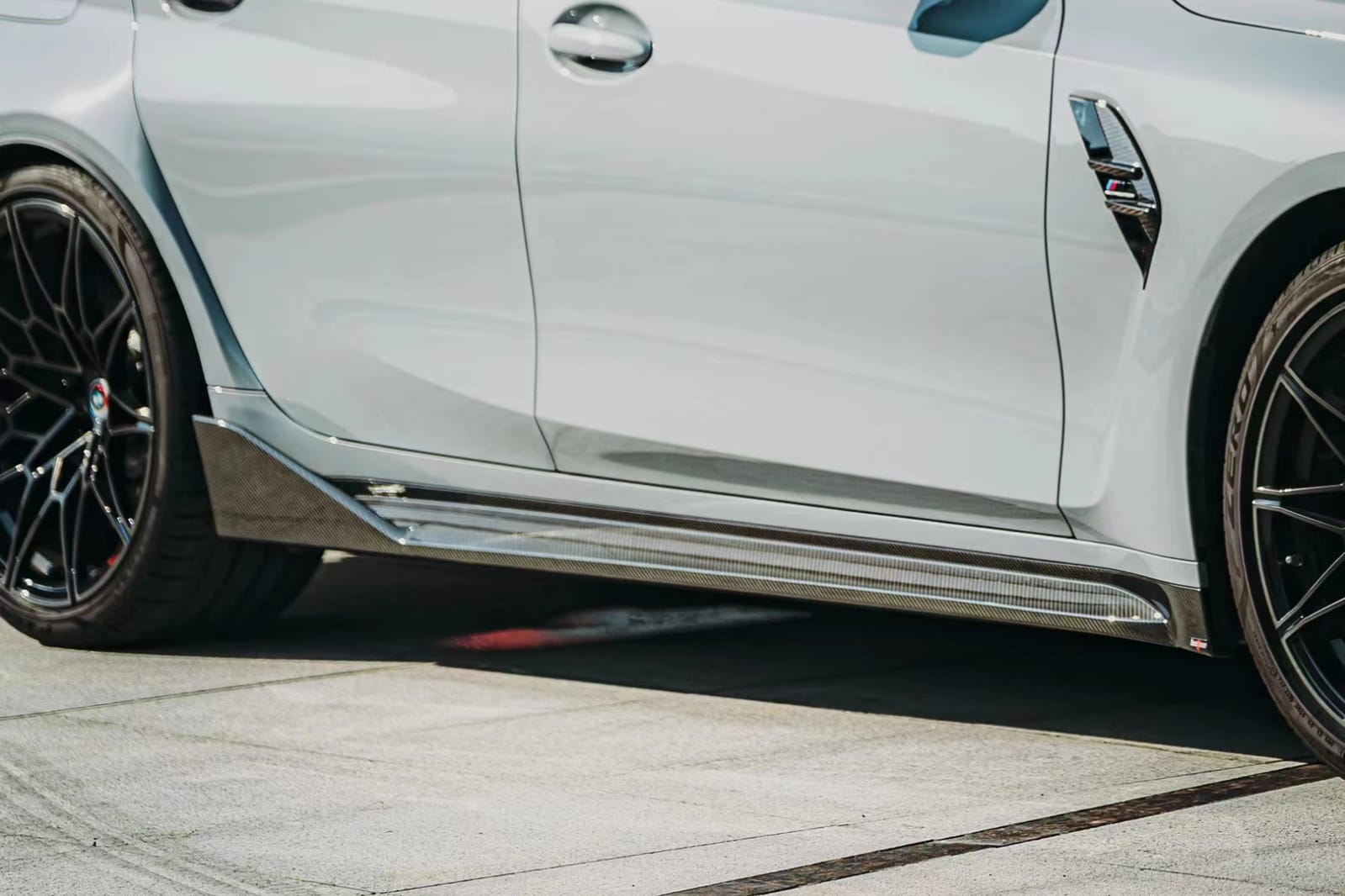 AERO CARBON - BMW M3 G80 G81 M PERFORMANCE STYLE CARBON SIDE SKIRTS