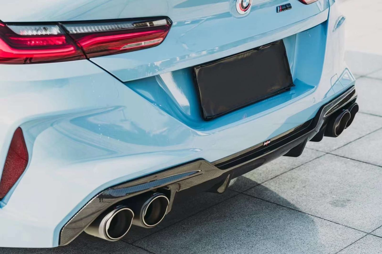 AERO CARBON - BMW M8 F93 GRAN COUPE CARBON FIBRE REAR DIFFUSER BX STYLE