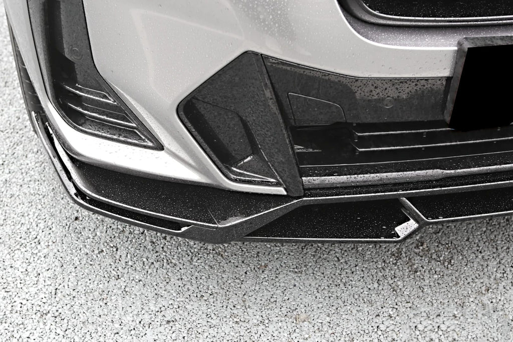 AERO CARBON - BMW X3 G01 / X4 G02 LCI GLOSSY BLACK FRONT LIP V STYLE