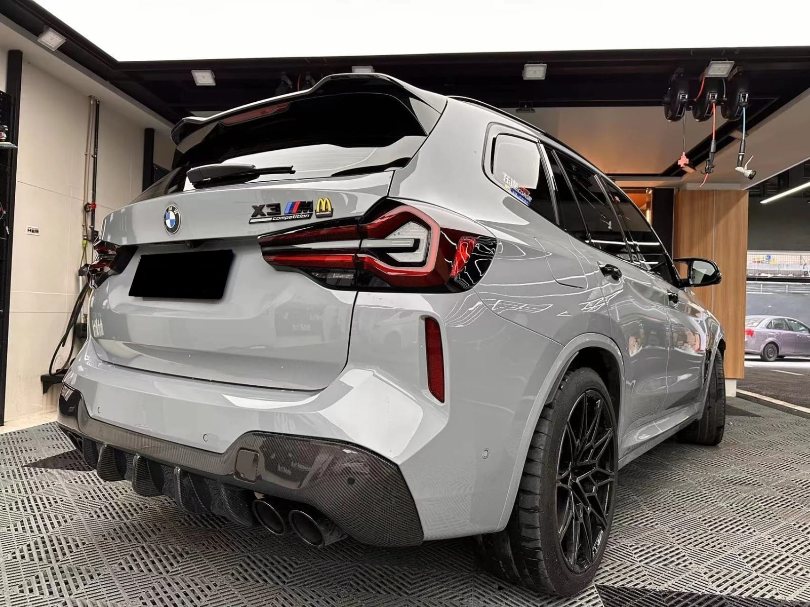 AERO CARBON - BMW X3M F97 LCI 2022+ CARBON REAR DIFFUSER MT STYLE
