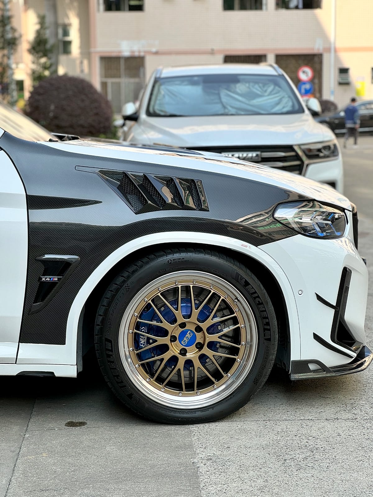 AERO CARBON - BMW X3M F97 / X4M F98 DRY CARBON FIBRE SIDE FENDERS / WINGS