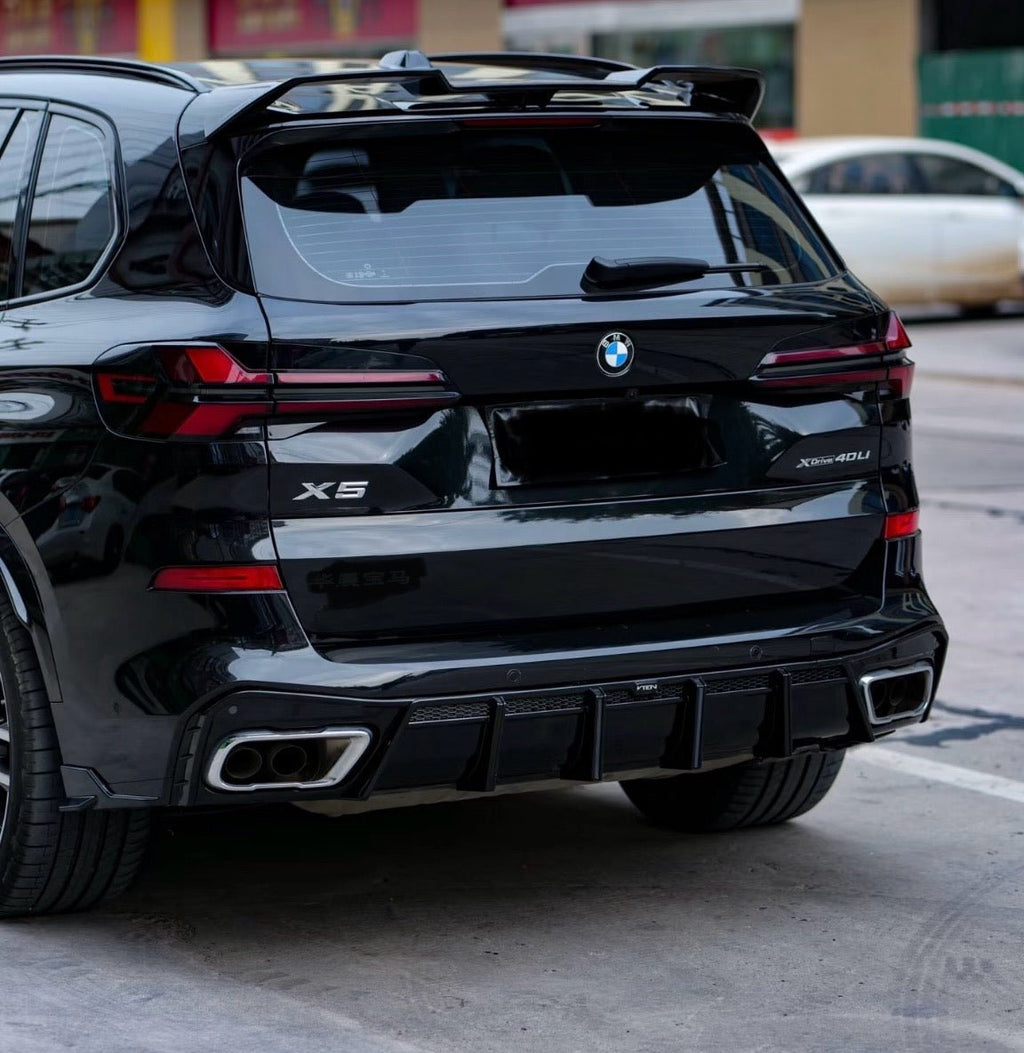 VTEN - BMW X5 G05 GLOSS BLACK LED REAR DIFFUSER