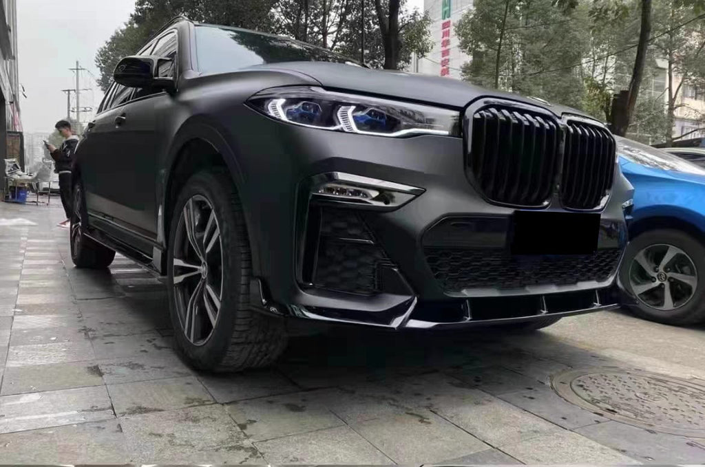 AERO CARBON - BMW X7 G07 GLOSSY BLACK FRONT LIP MP STYLE