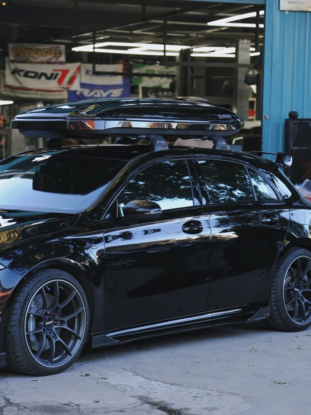 AERO CARBON - MERCEDES A CLASS W177 AMG LINE  A35 / A45 CARBON SIDE SKIRTS