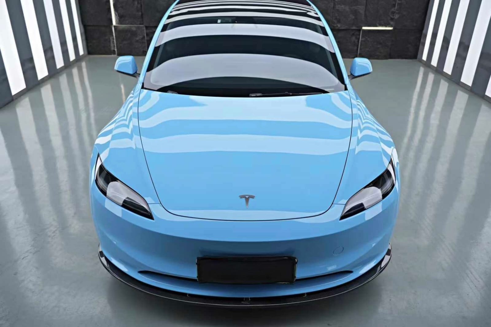 AERO CARBON - TESLA MODEL 3 HIGHLAND 2024+ DRY CARBON FIBRE REAR SPOILER