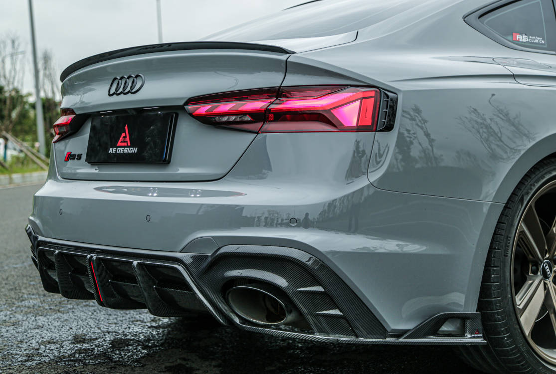AE DESIGN - AUDI RS5  B9.5 2020+ DRY CARBON REAR DIFFUSER