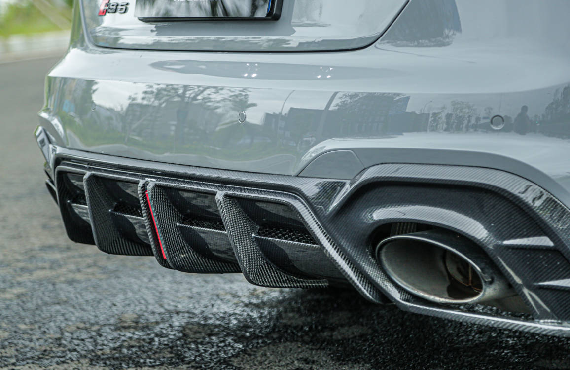 AE DESIGN - AUDI RS5  B9.5 2020+ DRY CARBON REAR DIFFUSER