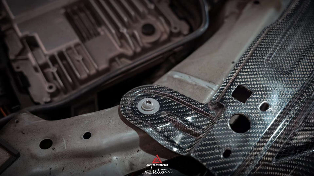 AE DESIGN - AUDI RS5 B9.5 DRY CARBON SIDE FENDERS