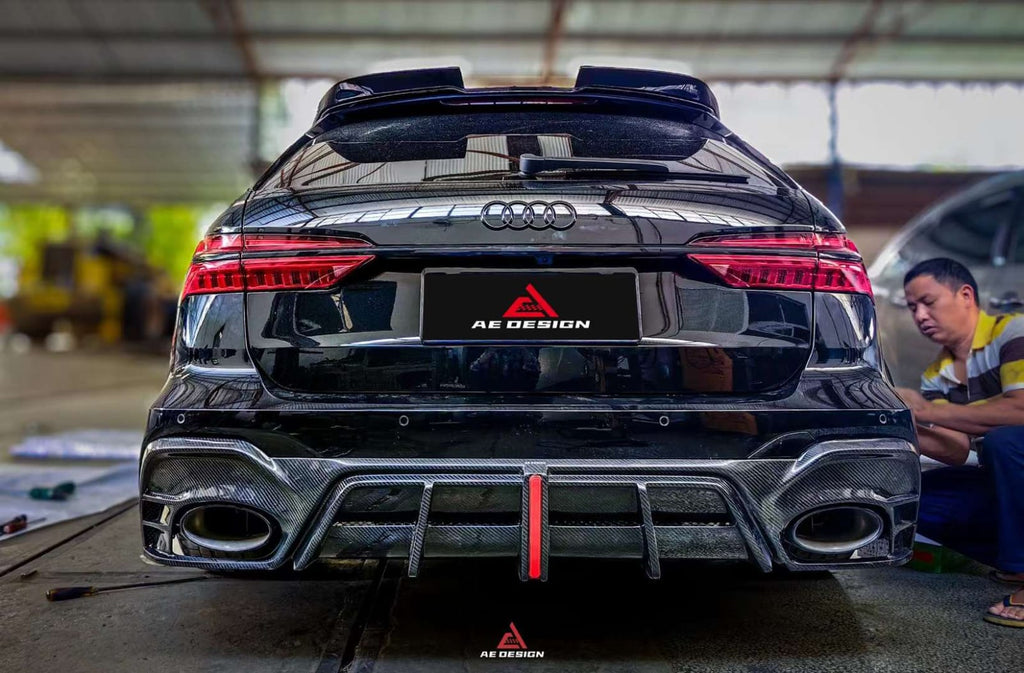 AE DESIGN - AUDI RS6 / RS7 C8 DRY CARBON FIBRE LED REAR DIFFUSER