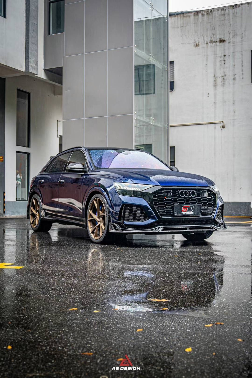 AE DESIGN - AUDI RSQ8 2020+ DRY CARBON FIBRE FRONT LIP
