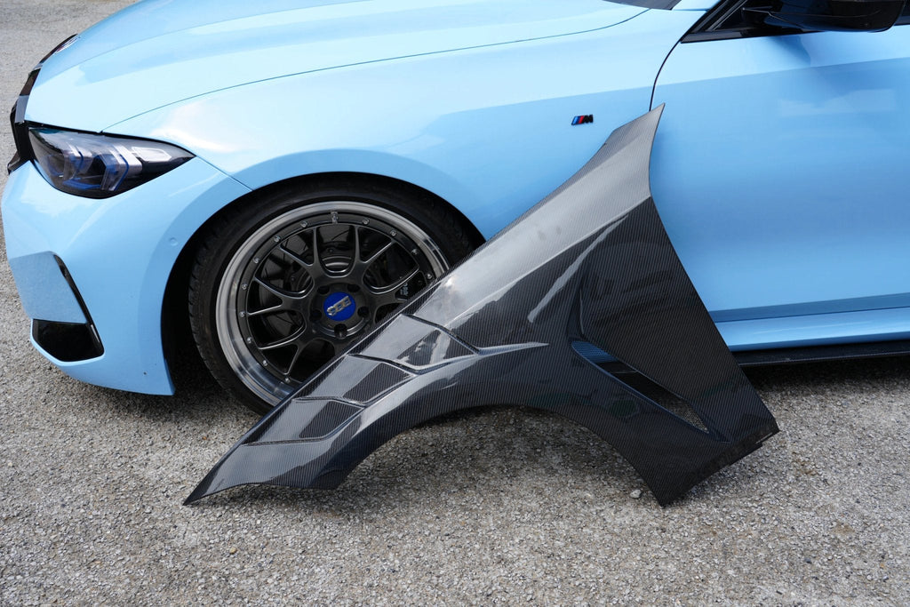 AE DESIGN - BMW 3 SERIES G20 DRY CARBON FIBRE SIDE FENDERS