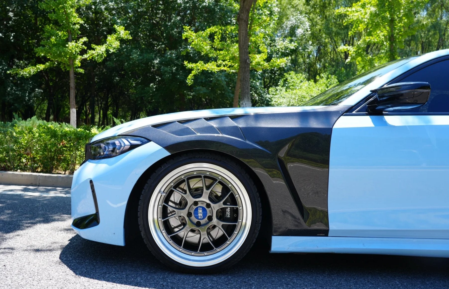 AE DESIGN - BMW 3 SERIES G20 DRY CARBON FIBRE SIDE FENDERS