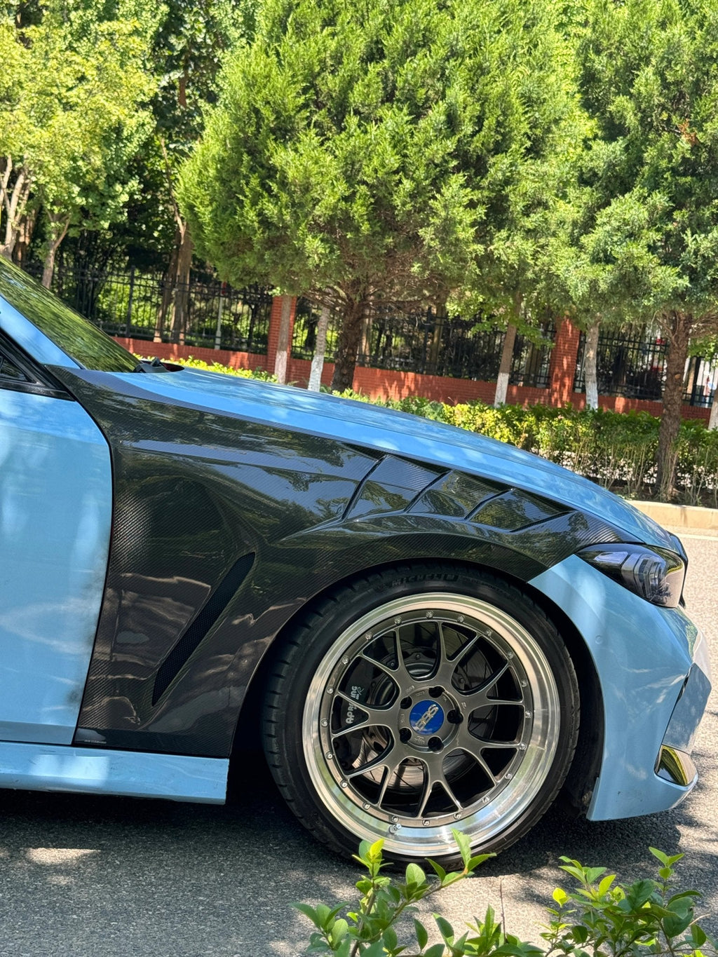 AE DESIGN - BMW 3 SERIES G20 DRY CARBON FIBRE SIDE FENDERS