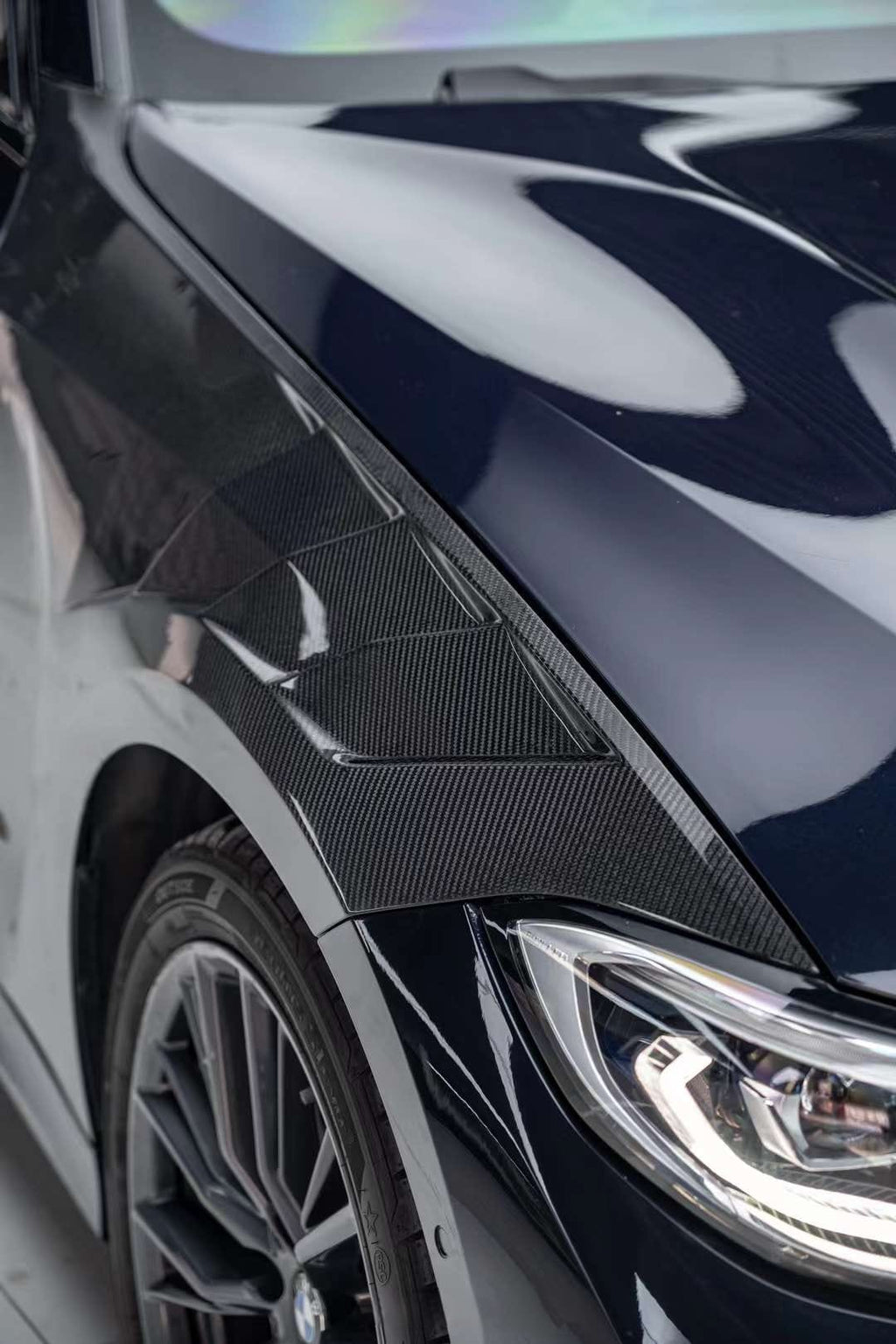 AE DESIGN - BMW 3 SERIES G20 DRY CARBON FIBRE SIDE FENDERS