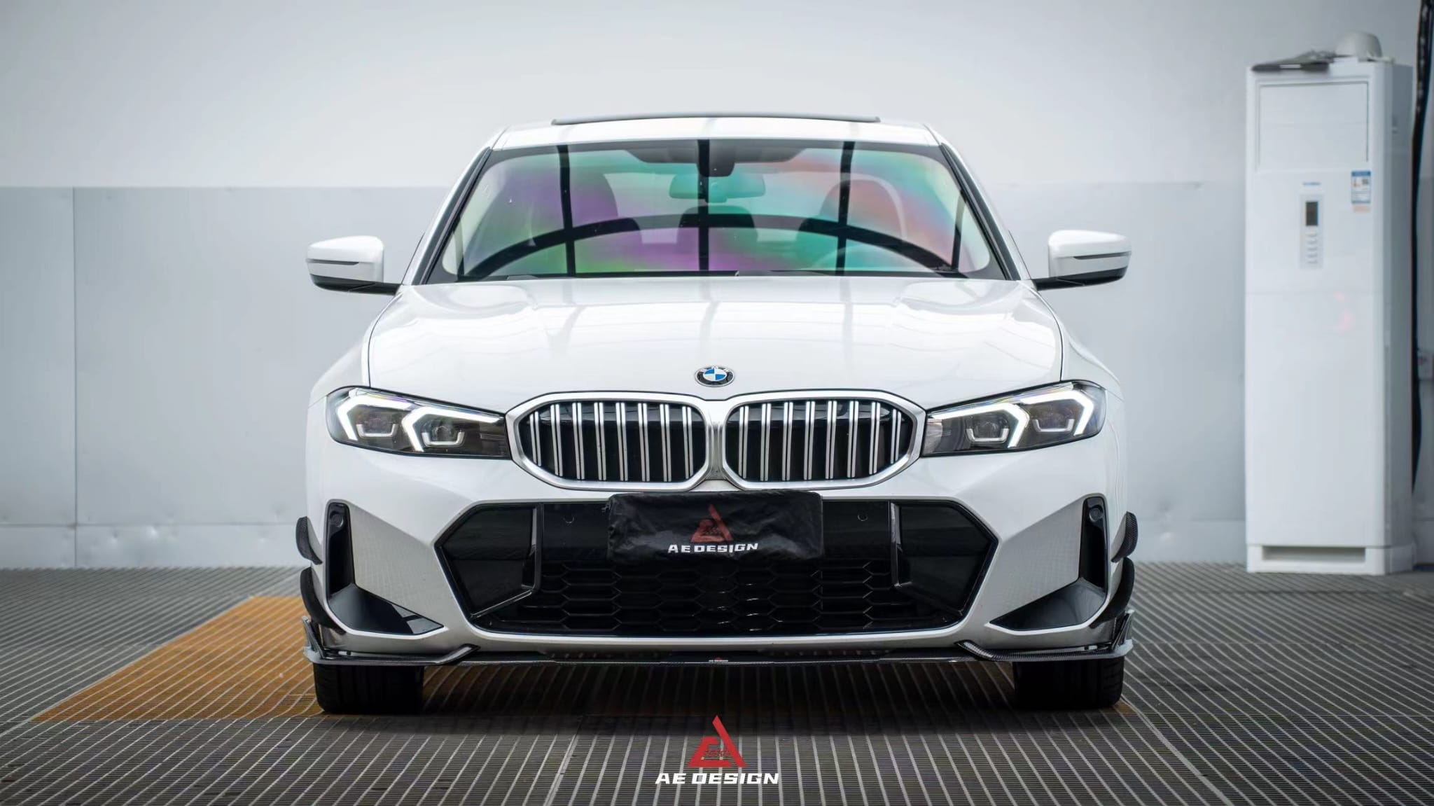 AE DESIGN - BMW G20 LCI 3 SERIES CARBON FIBRE FRONT LIP SPLITTER