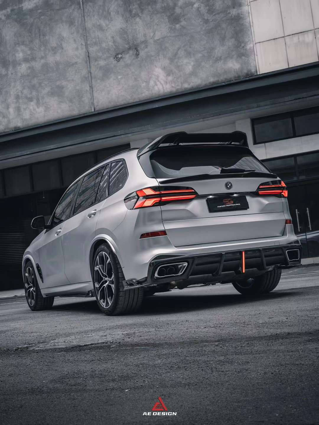 AE DESIGN - BMW X5 G05 LCI CARBON FIBRE REAR DIFFUSER