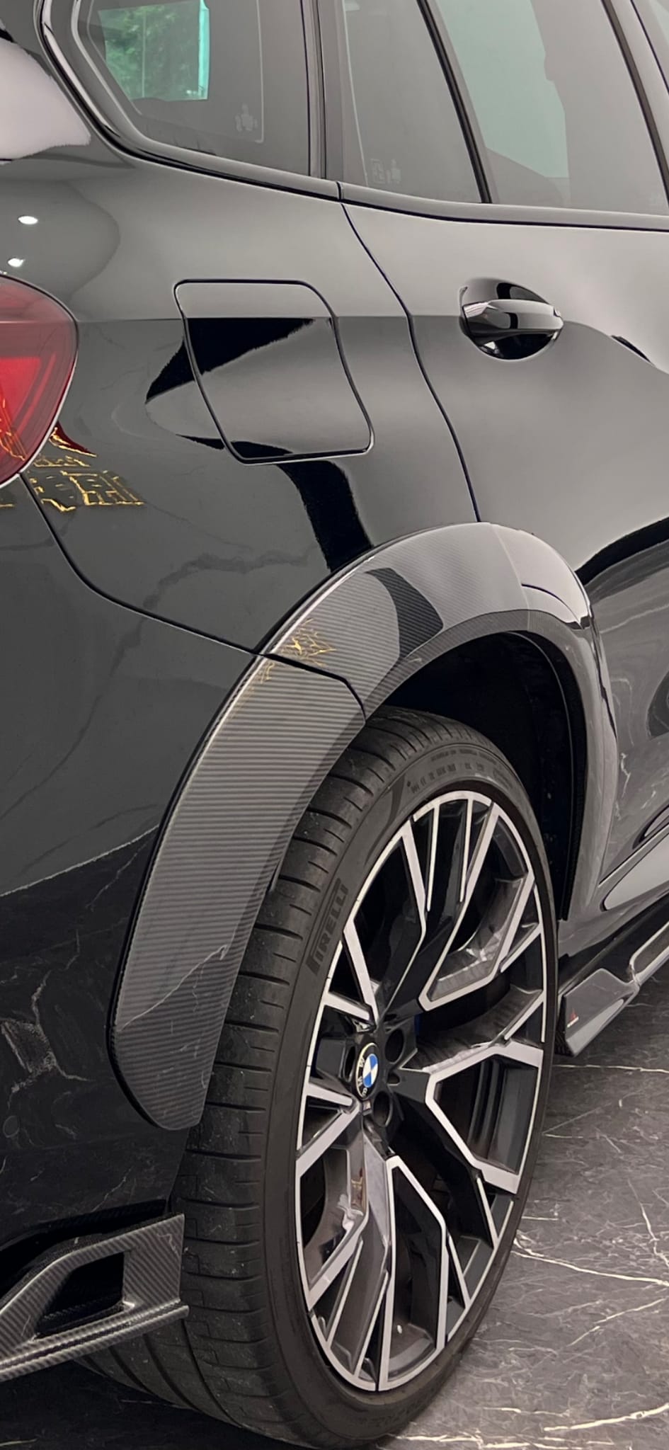 AE DESIGN - BMW X5M F95 CARBON WHEEL ARCH FENDERS