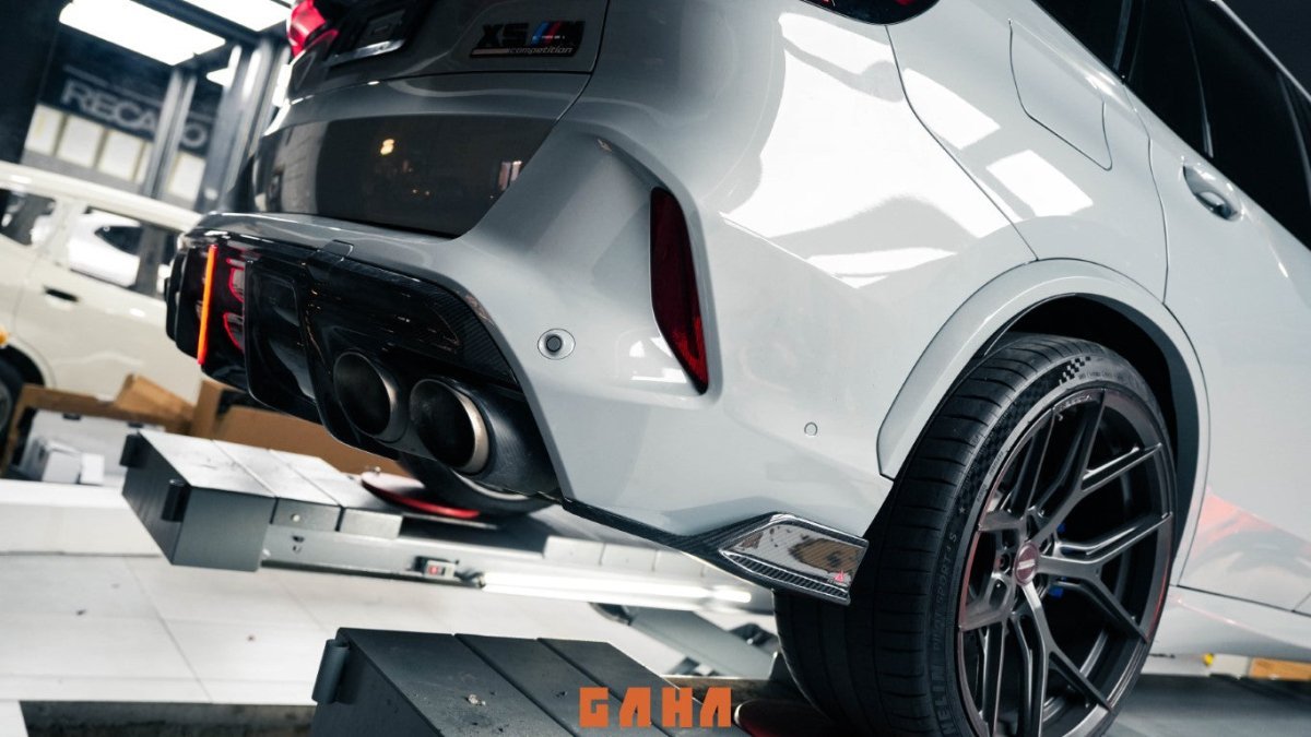 AE DESIGN - BMW X5M/C X6M/C F95 F96 DRY CARBON FIBRE REAR DIFFUSER V2