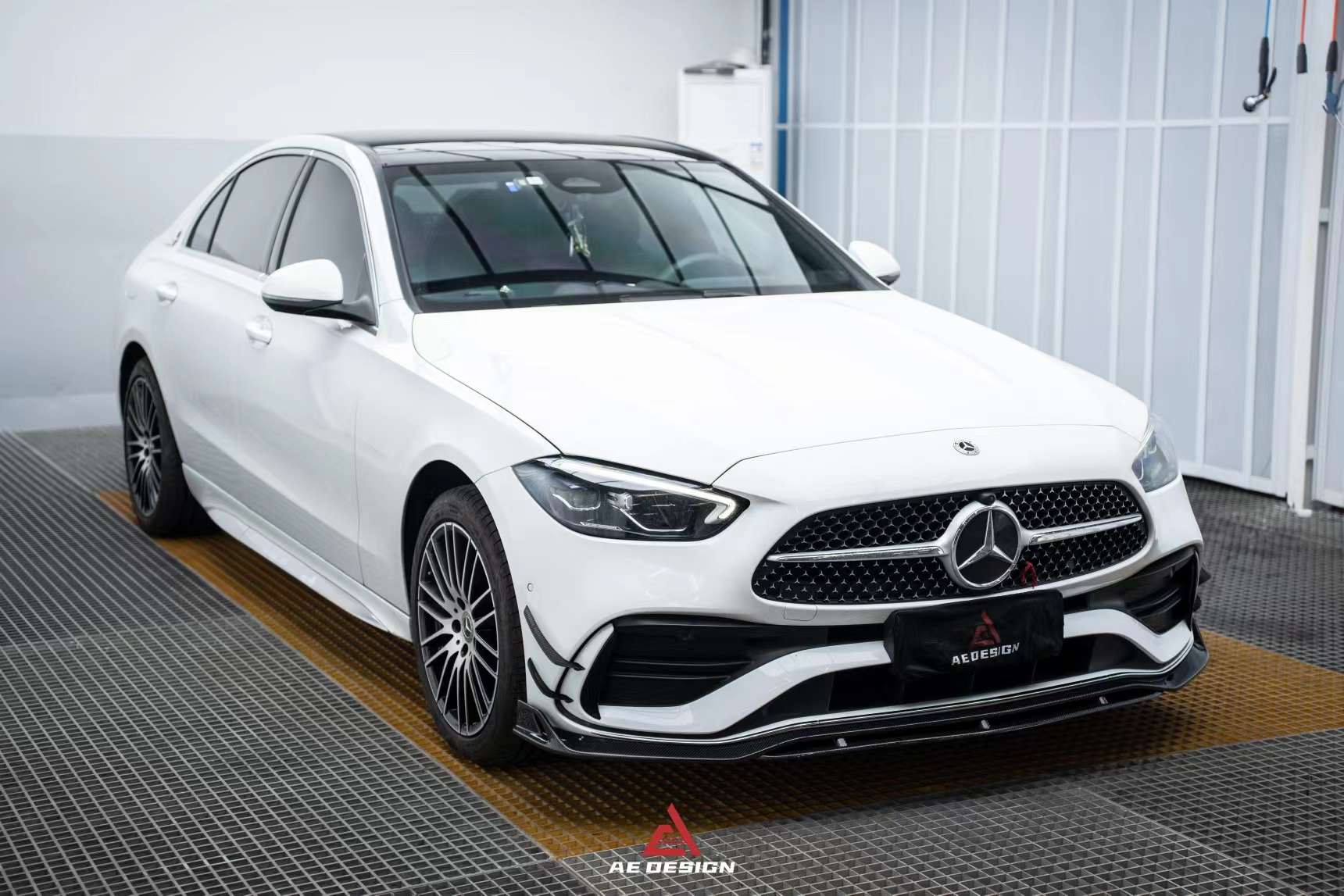 AE DESIGN - MERCEDES BENZ C CLASS W206 4DR FRONT LIP