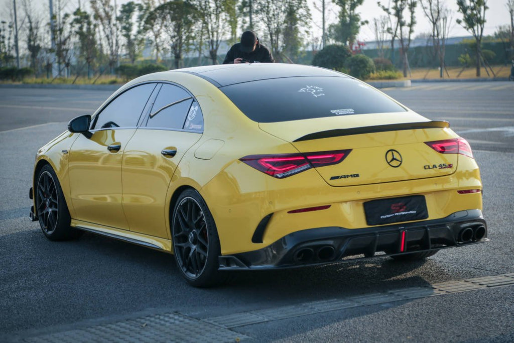 AE DESIGN - MERCEDES W118 CLA 35 / CLA 45 CARBON REAR DIFFUSER