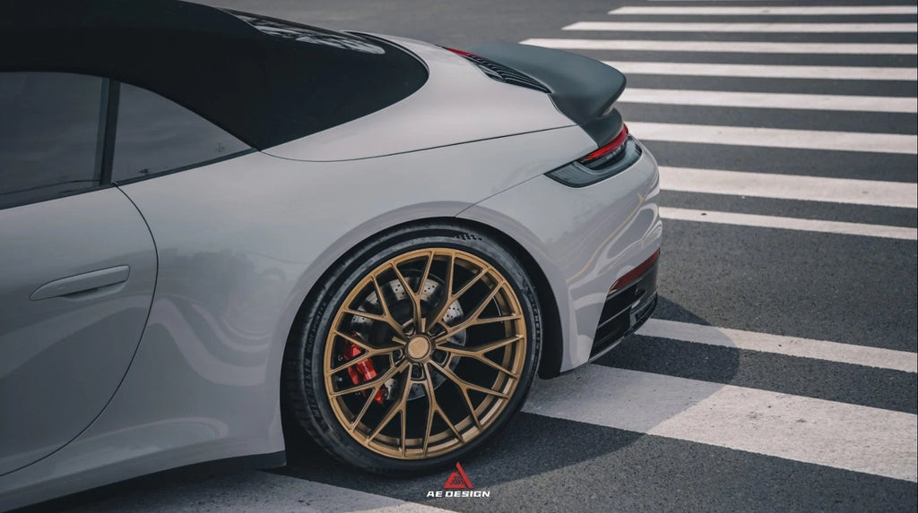 AE DESIGN - PORSCHE 911 992 CARRERA 4 / S / 4S CARBON FIBRE DUCKTAIL SPOILER